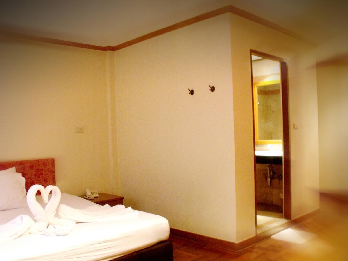 Bbb Inn Bangkok Phòng bức ảnh
