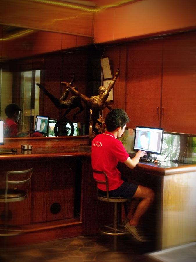 Bbb Inn Bangkok Ngoại thất bức ảnh